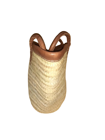 Capazo de paja y asas de cuero