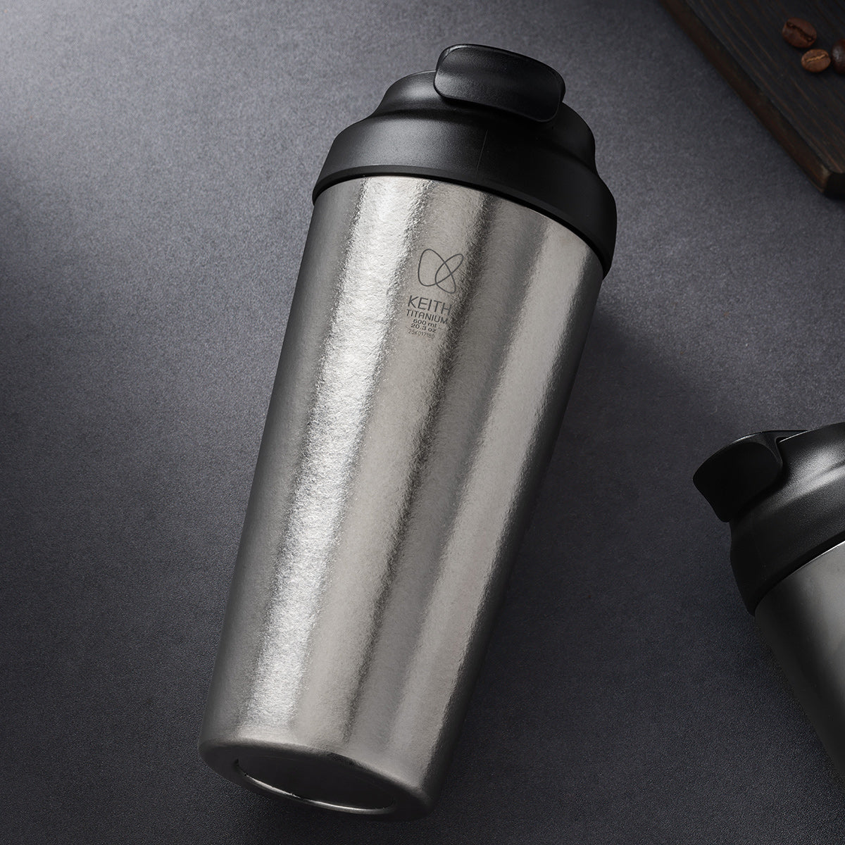 Rejse-termokrus i ren titanium - 600 ml