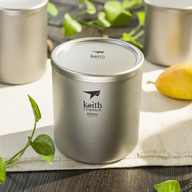 Keith Titanium termokrus i titanium – 220–600 ml