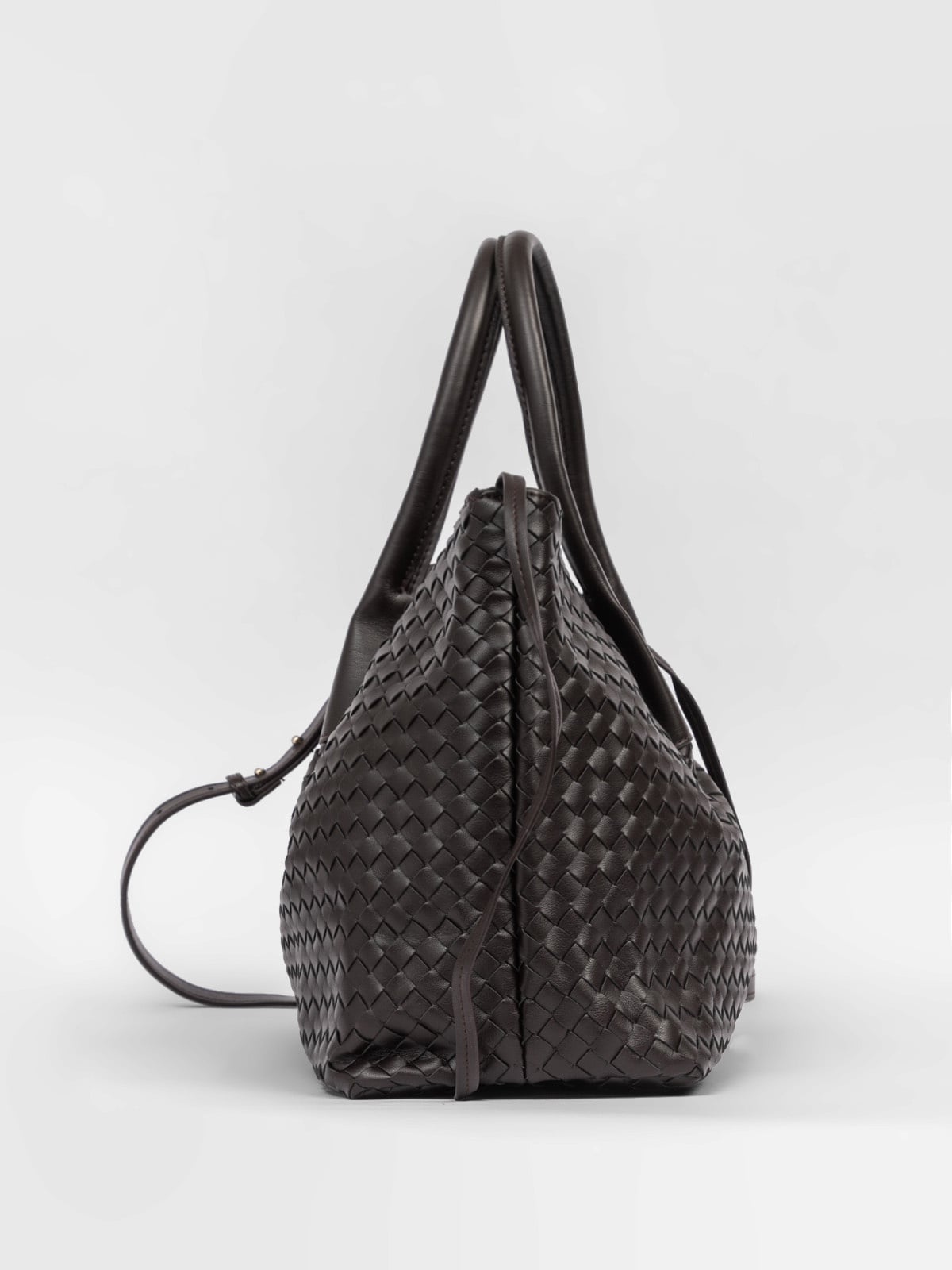 Brun dametaske i kunstlæder – 40 × 27 × 16 cm
