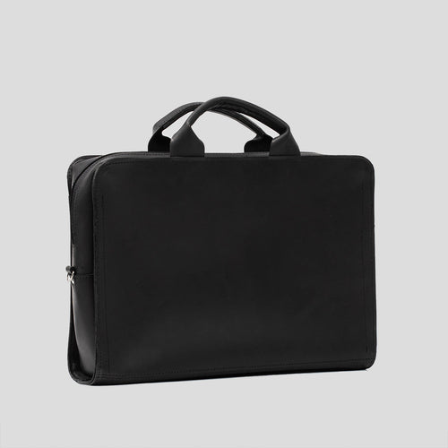 Sort computertaske i læder til MacBook 13–14 tommer